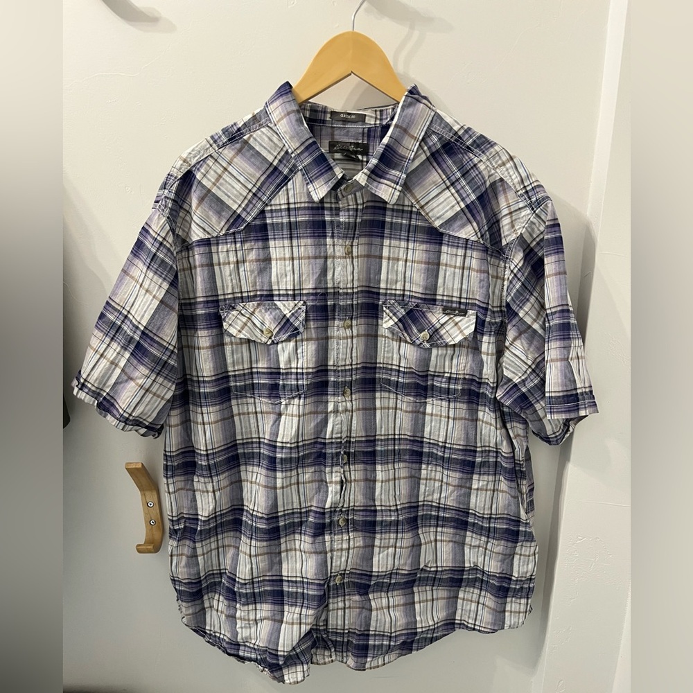 Eddie Bauer Purple Plaid Button Up Short Sleeve Cotton Shirt Classic Fit